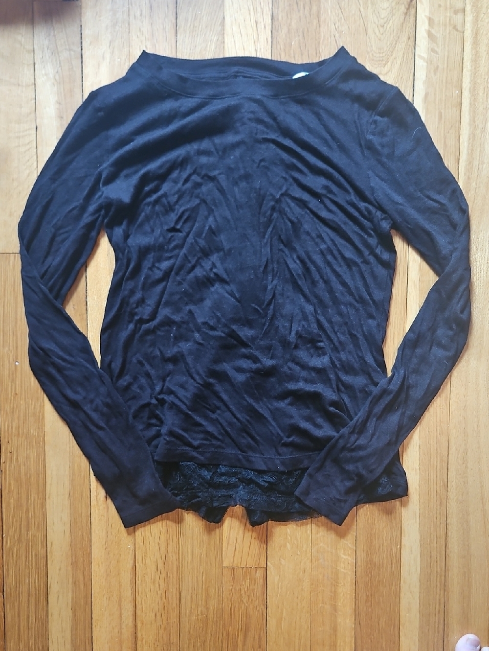 Three Dots Black Long-Sleeve Tee with Lace Hem